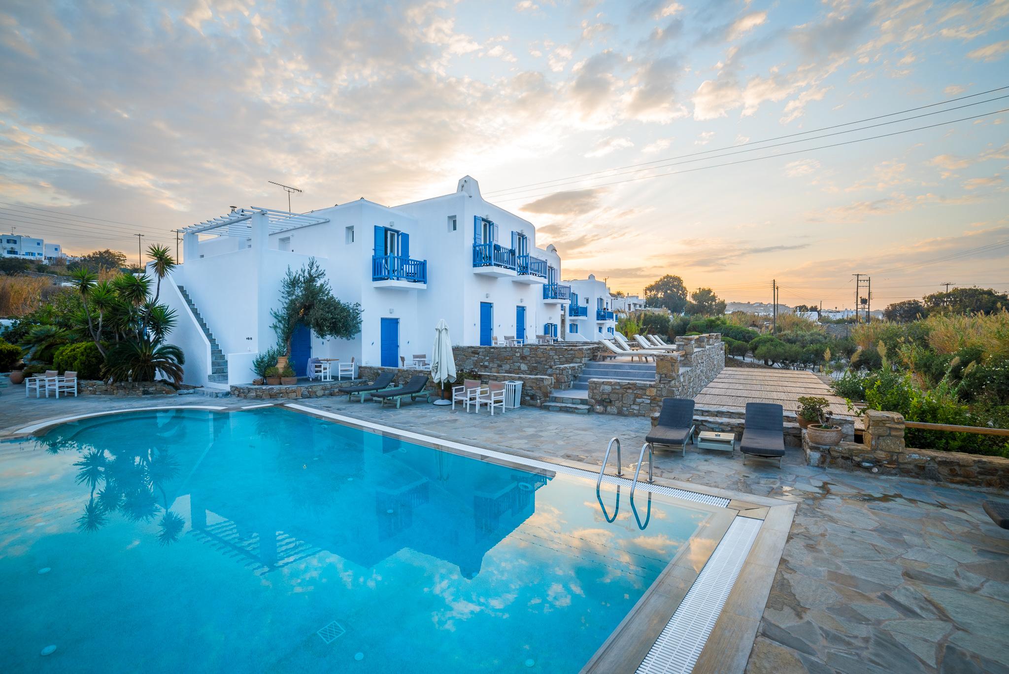 Vienoula'S Garden Hotel Mykonos Town Exterior photo